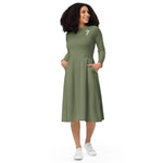 Load image into Gallery viewer, Simple Green long sleeve midi dress - J SEVEN APPARELS 
